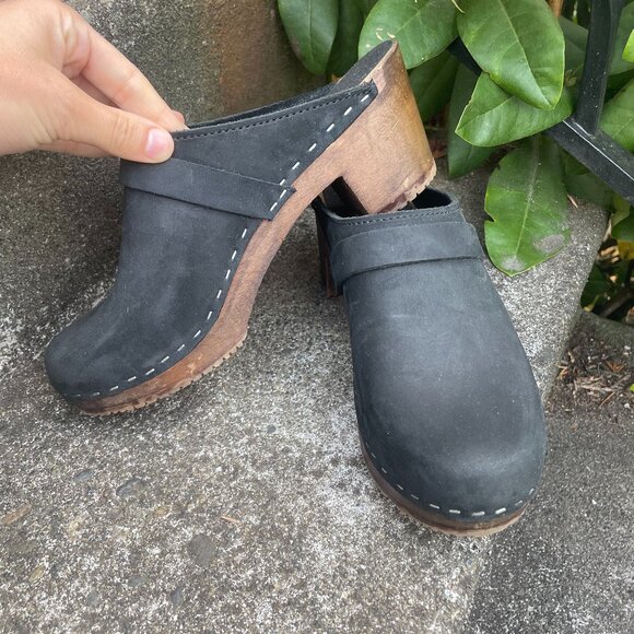 Maguba Stockholm Clogs - Suede Black - Picture 1 of 6